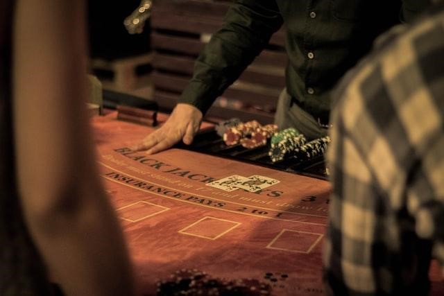 Is it really easy to win in a blackjack game?
